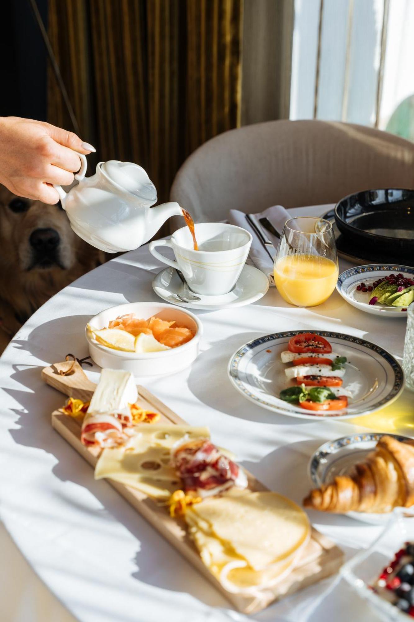 Boutique Hotel Azur เดอฮาน ภายนอก รูปภาพ